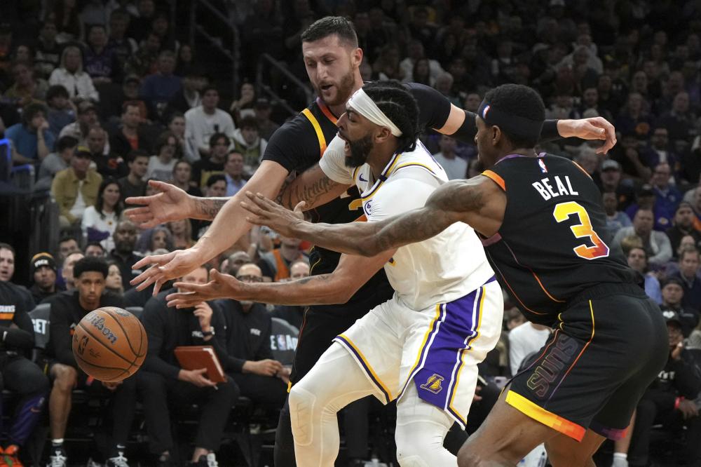 年轻中卫拉 年轻中卫拉