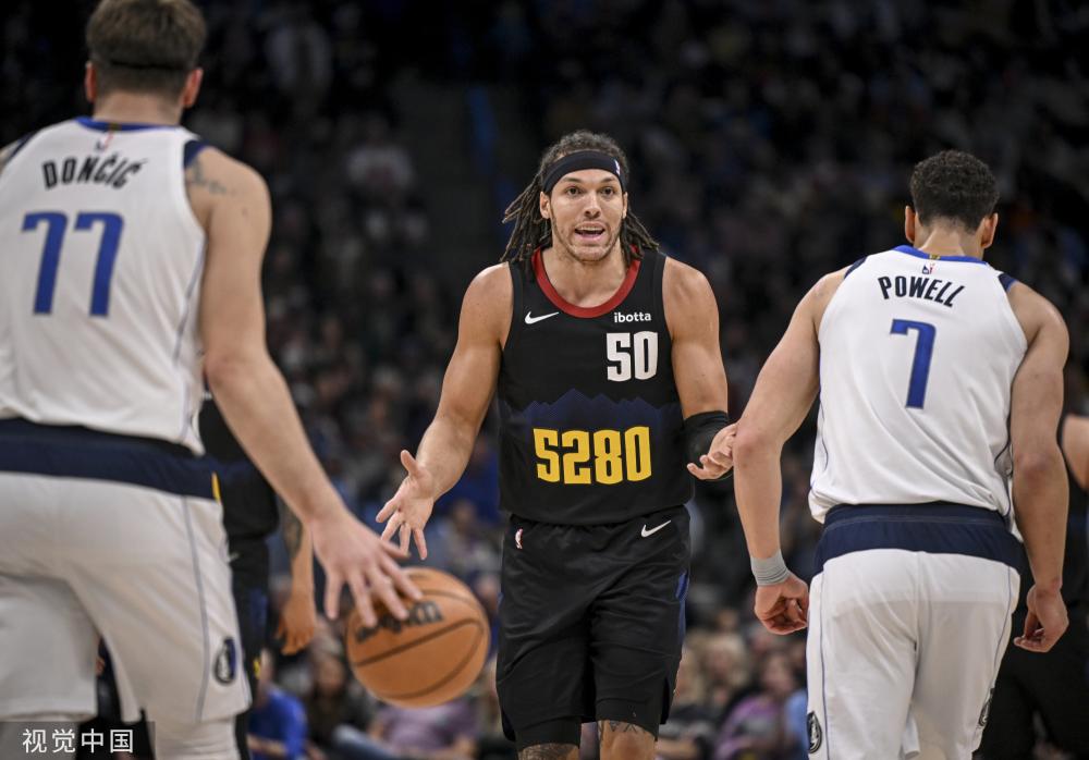 他都展现出 他都展现出