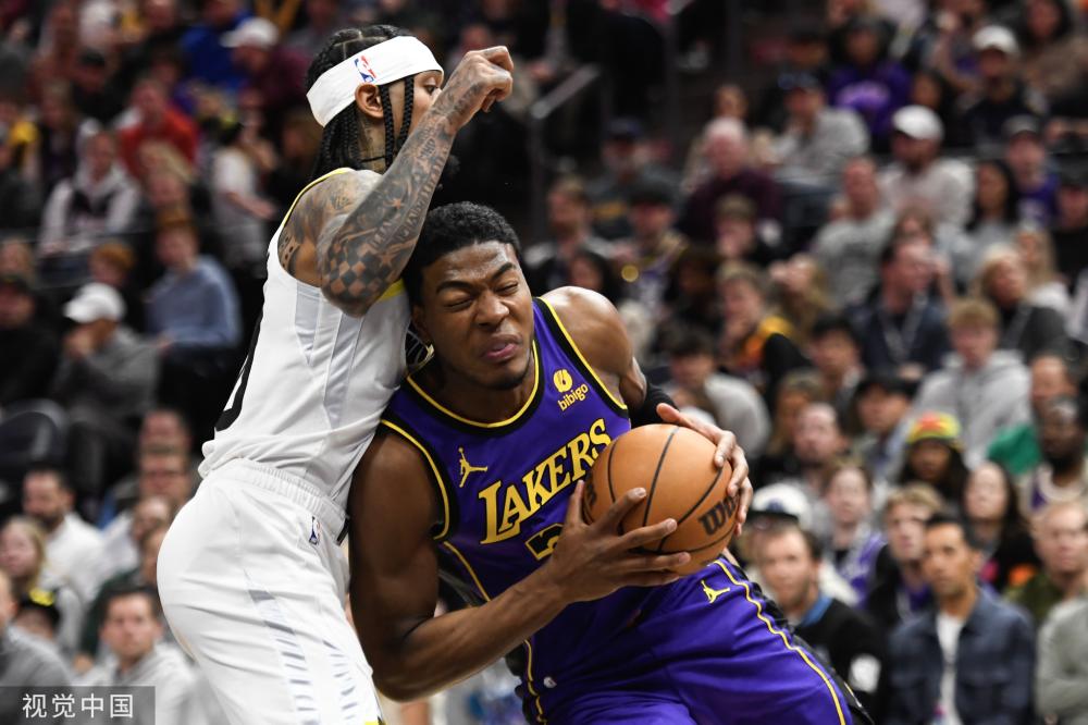 吸引防守压 吸引防守压