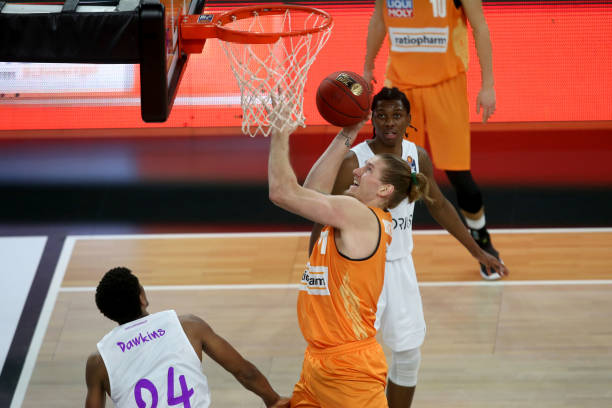 的足球世界 的足球世界